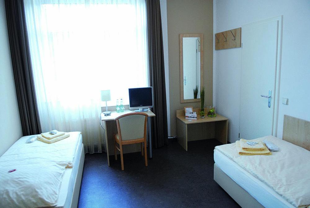 Adam Hotel Giesen Chambre photo